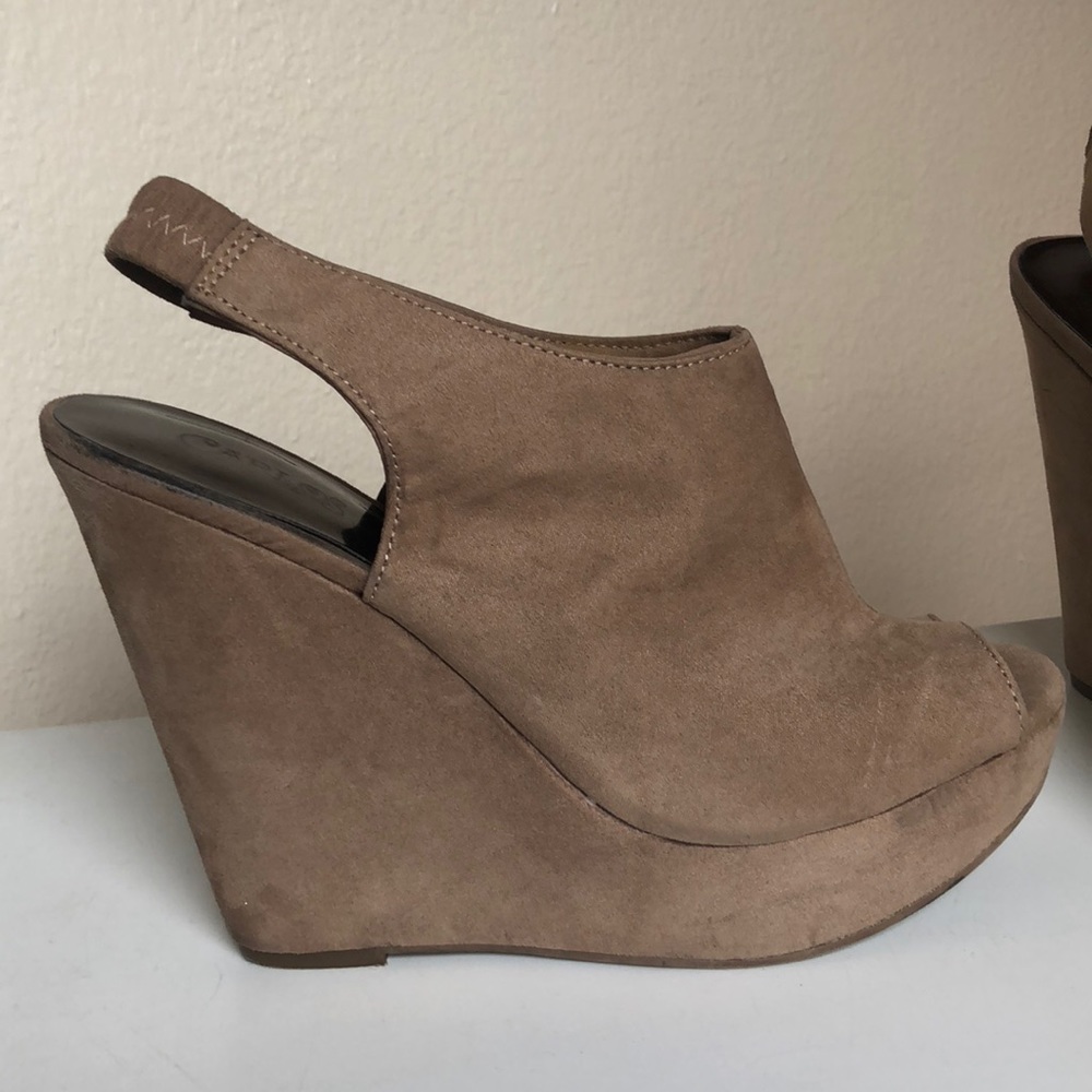 Carlos Santana wedges